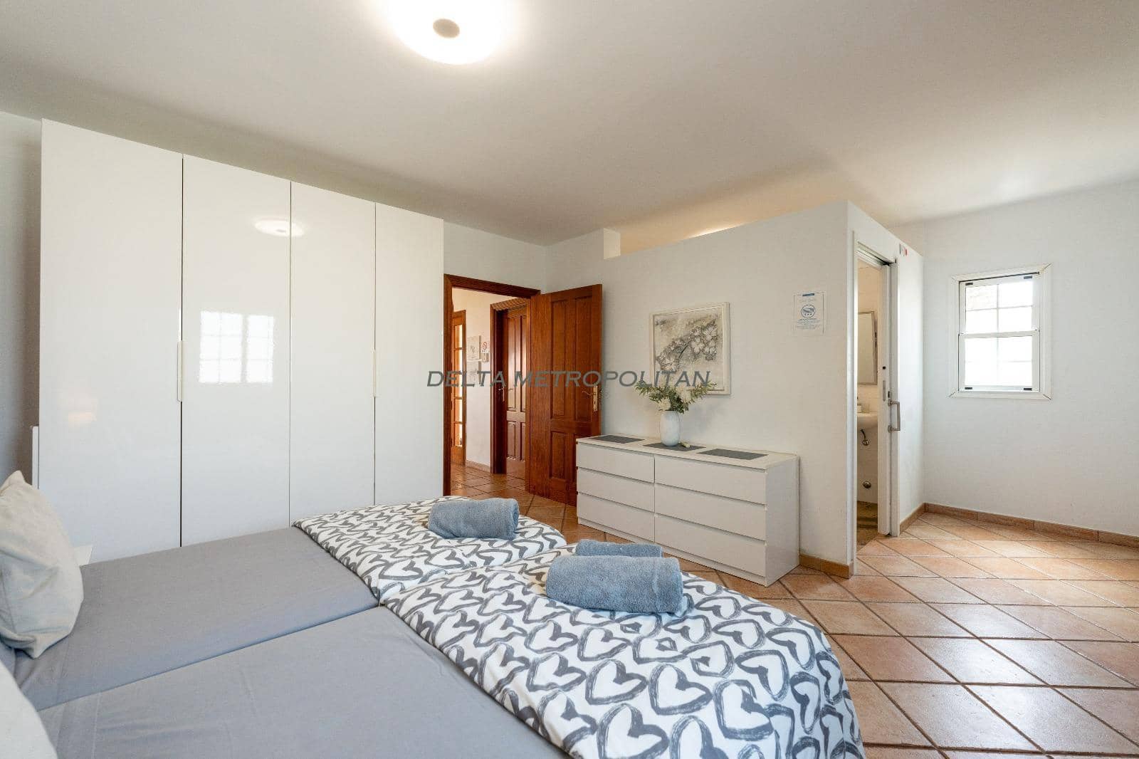 7 soverom Villa til salgs i Golf del Sur med svømmebasseng garasje - € 1 800 000 (Ref: 9195049)