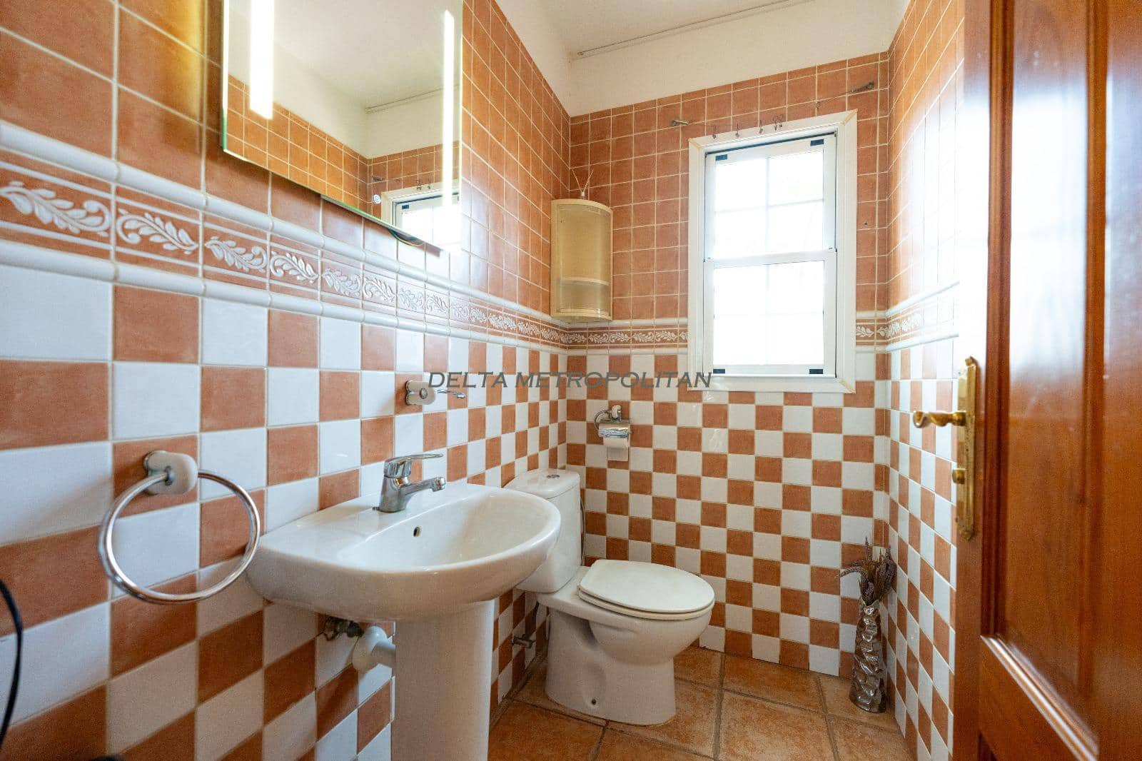 7 soverom Villa til salgs i Golf del Sur med svømmebasseng garasje - € 1 800 000 (Ref: 9195049)