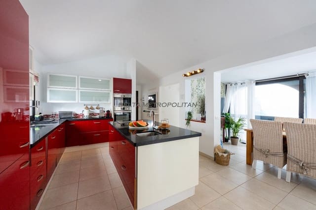 4 soveværelse Villa til salg i Amarilla Golf, San Miguel de Abona med swimmingpool garage - € 1.100.000 (Ref: 9197327)