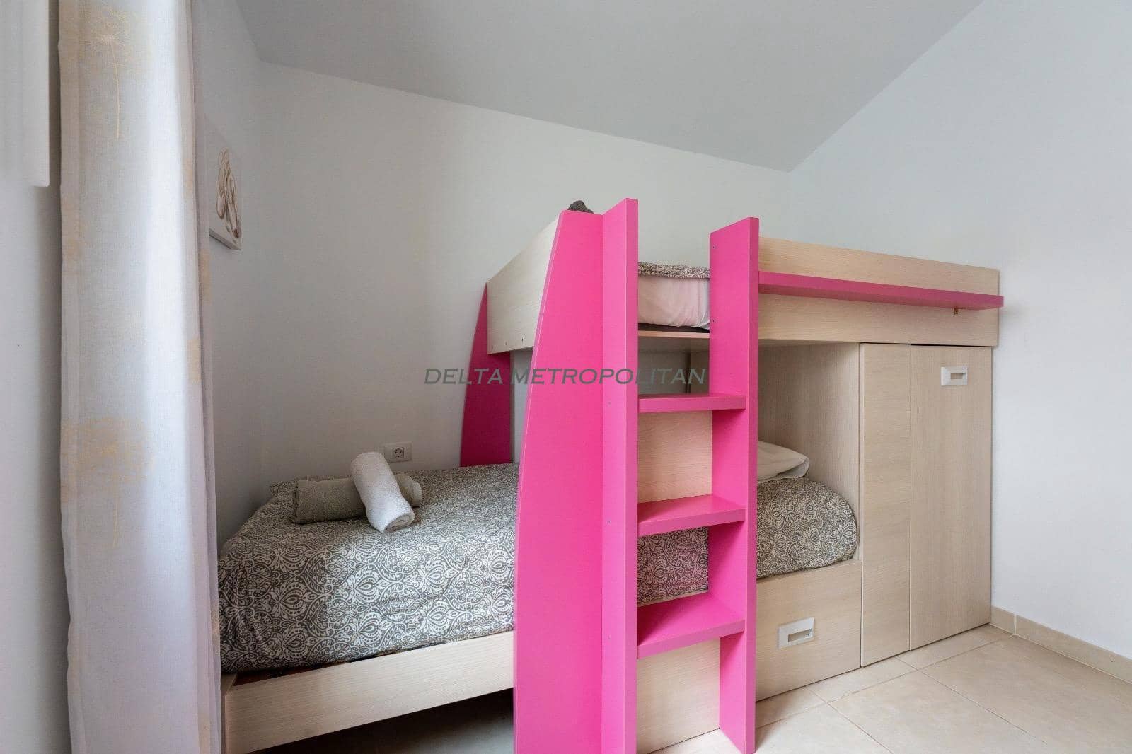 4 sypialnia Willa na sprzedaż w Amarilla Golf z basenem garażem - 1 100 000 € (Ref: 9197327)