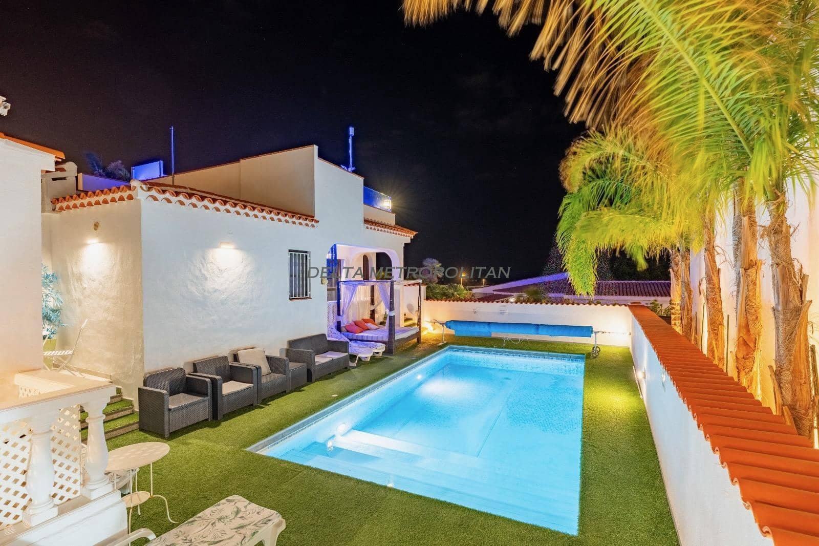 4 sypialnia Willa na sprzedaż w Amarilla Golf z basenem garażem - 1 100 000 € (Ref: 9197327)