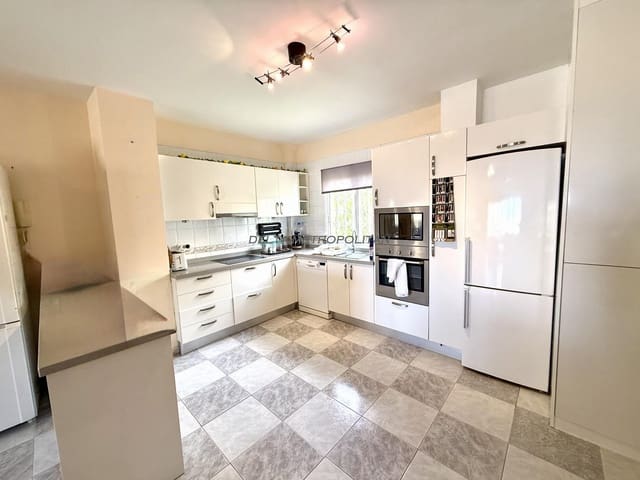 2 sypialnia Apartament na sprzedaż w Golf del Sur, San Miguel de Abona z basenem - 325 000 € (Ref: 9293869)