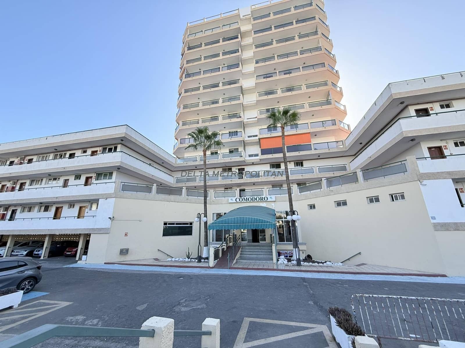 Apartamento de 1 habitación en Los Cristianos en venta con piscina - 360.000 € (Ref: 9298955)