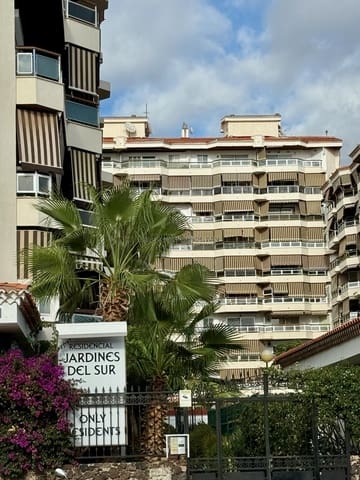 3 chambre Appartement à vendre à Los Cristianos, Arona avec piscine garage - 495 000 € (Ref: 9337109)