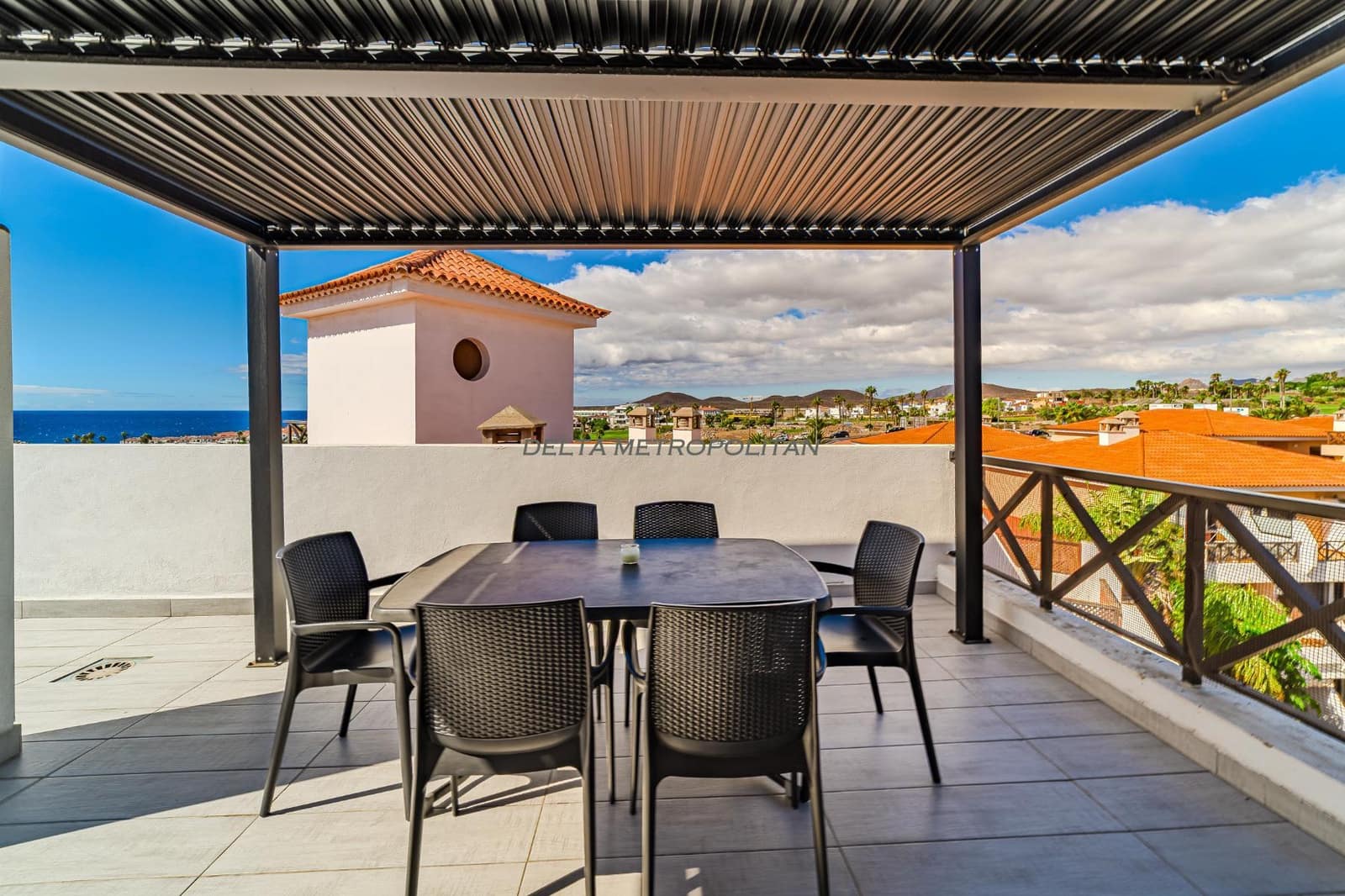 2 slaapkamer Appartement te koop in Golf del Sur met zwembad - € 460.000 (Ref: 9354502)