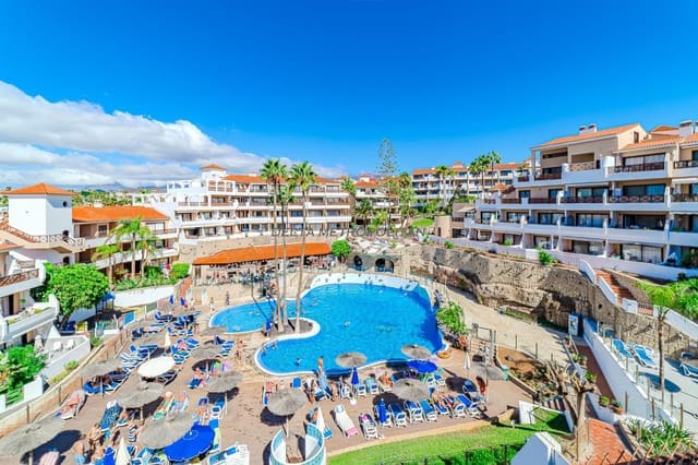 2 slaapkamer Appartement te koop in Golf del Sur, San Miguel de Abona met zwembad - € 460.000 (Ref: 9354502)