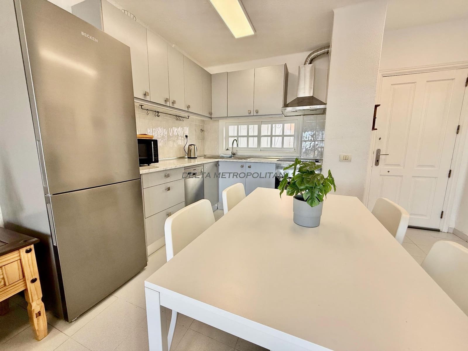 2 bedroom Apartment for sale in Golf del Sur with pool - € 289,000 (Ref: 9386691)