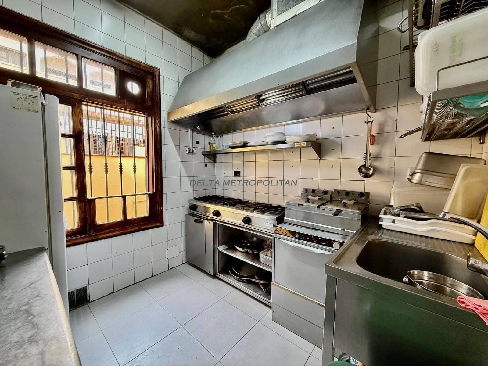 3 bedroom Commercial for sale in Golf del Sur - € 50,000 (Ref: 9412594)