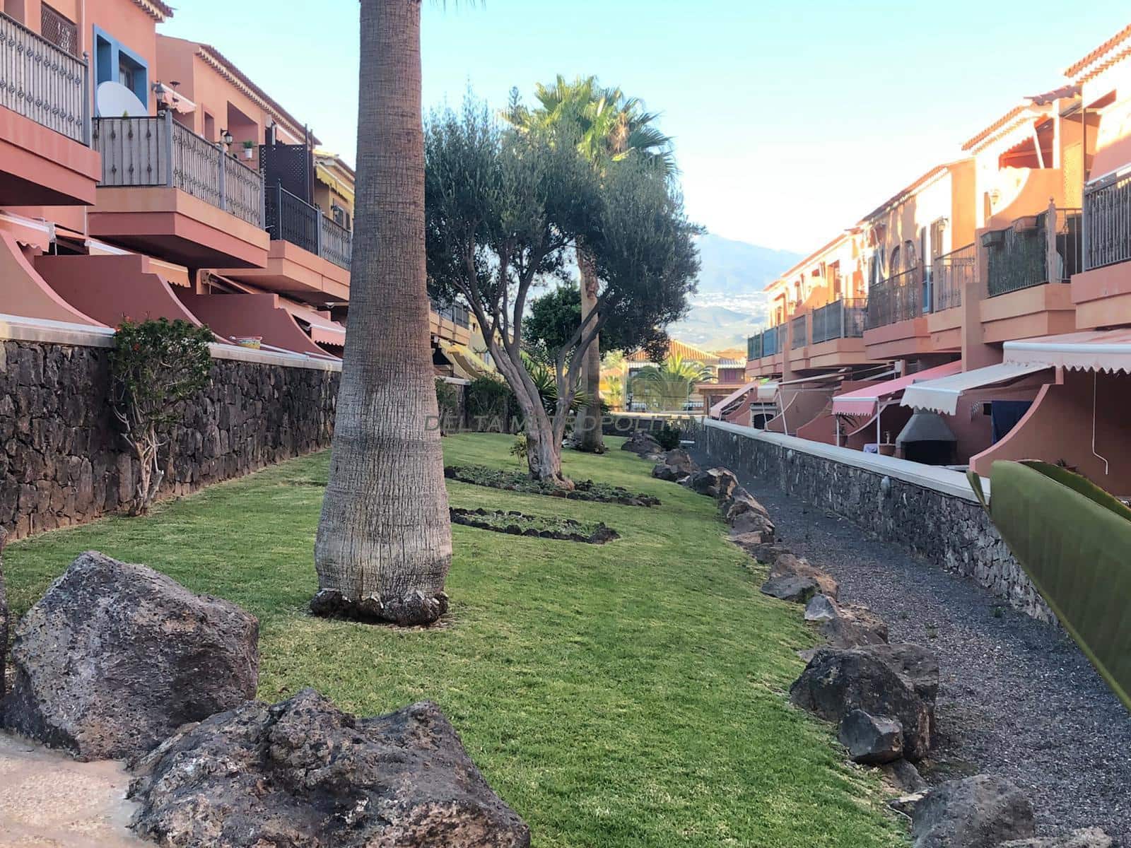 2 camera da letto Appartamento da affittare in Costa del Silencio con piscina garage - 1.300 € (Rif: 9418805)