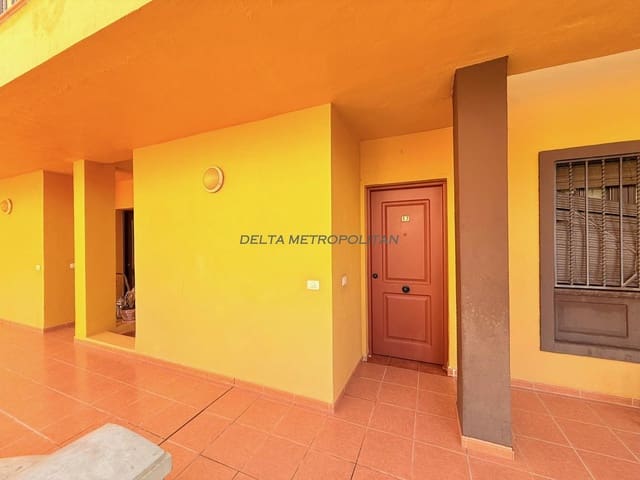 2 makuuhuone Huoneisto vuokrattavana paikassa Costa del Silencio, Arona mukana uima-altaan 
autotalli - 1 300 € (Ref: 9418805)