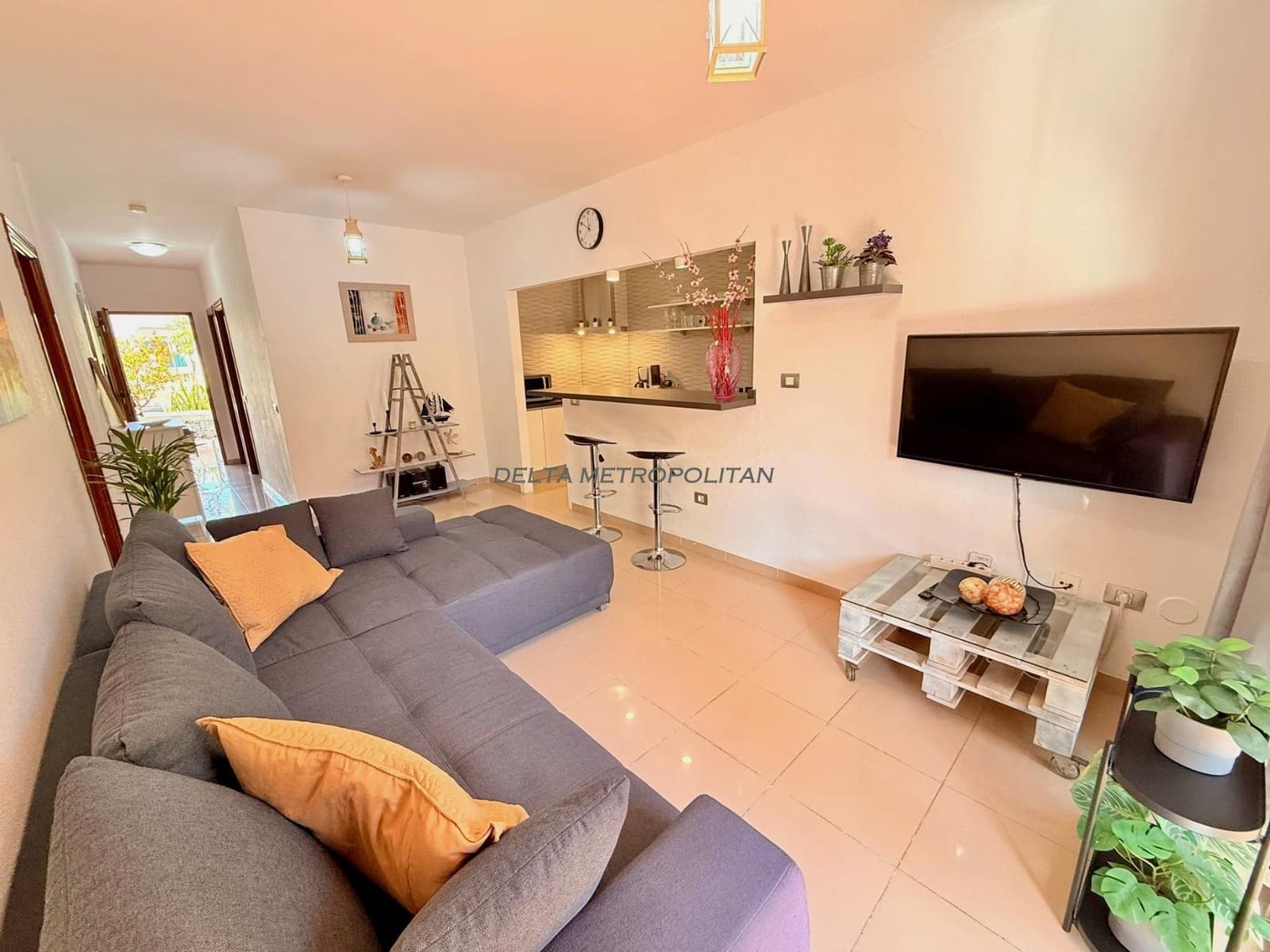 2 quarto Apartamento para arrendar em Costa del Silencio com piscina garagem - 1 300 € (Ref: 9418805)