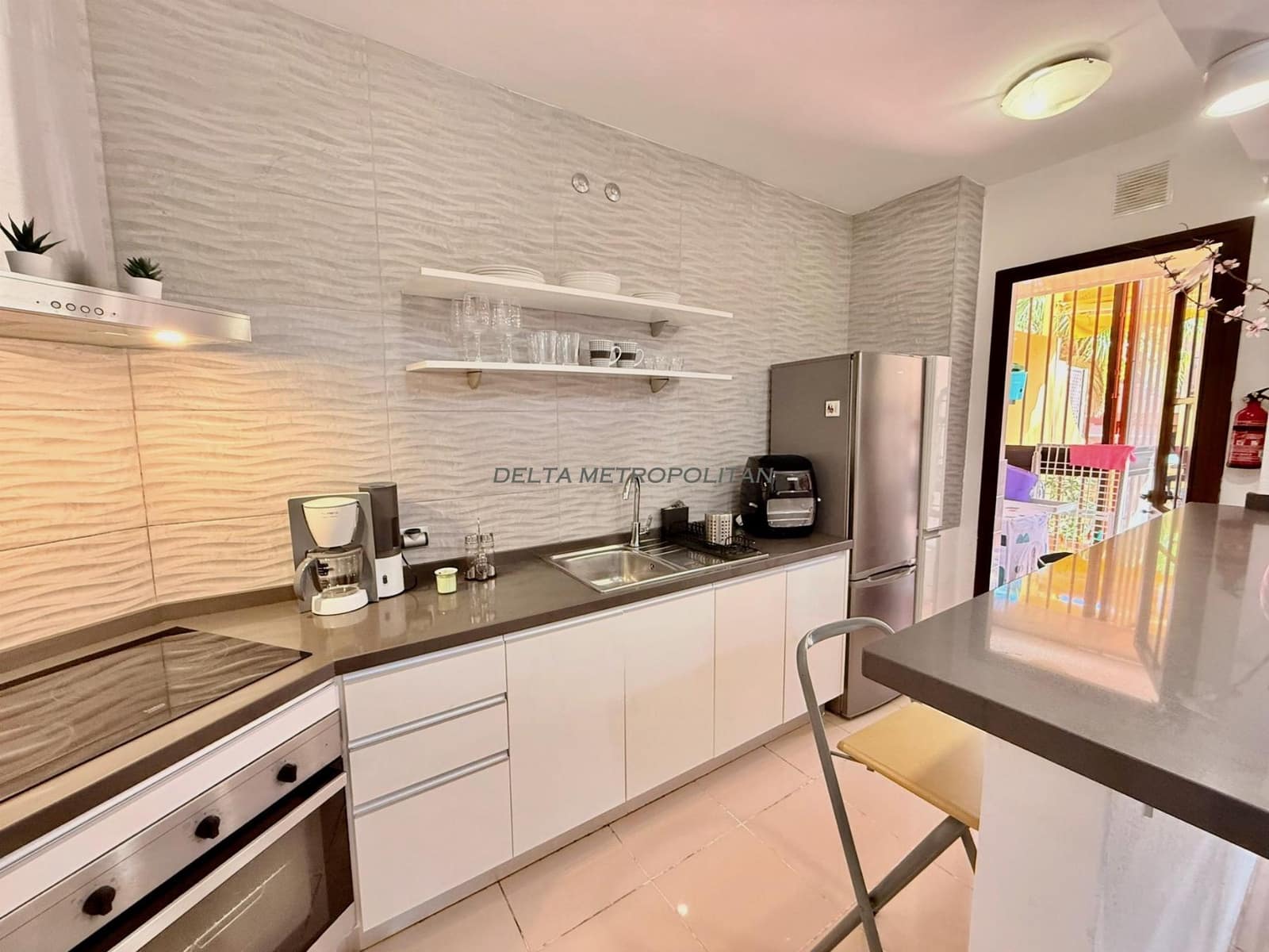 2 quarto Apartamento para arrendar em Costa del Silencio com piscina garagem - 1 300 € (Ref: 9418805)