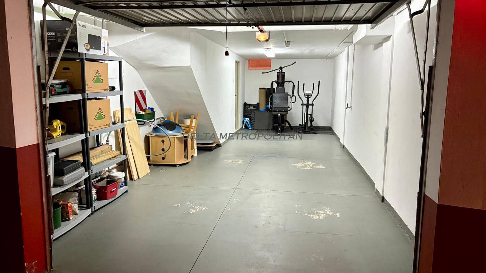 3 makuuhuone Huvila myytävänä paikassa Llano del Camello mukana uima-altaan 
autotalli - 357 000 € (Ref: 9447416)