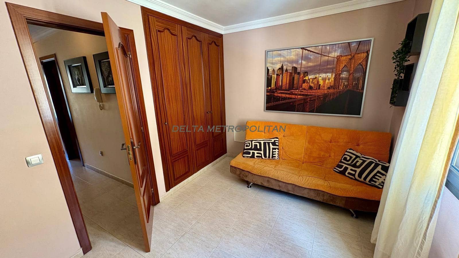 3 makuuhuone Huvila myytävänä paikassa Llano del Camello mukana uima-altaan 
autotalli - 357 000 € (Ref: 9447416)