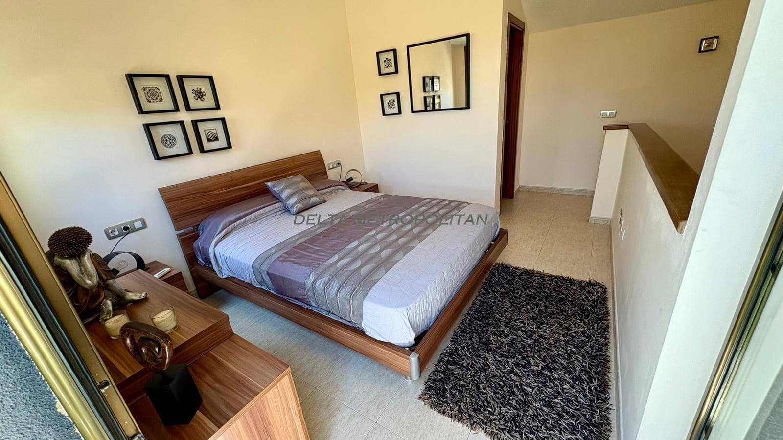 3 makuuhuone Huvila myytävänä paikassa Llano del Camello mukana uima-altaan 
autotalli - 357 000 € (Ref: 9447416)