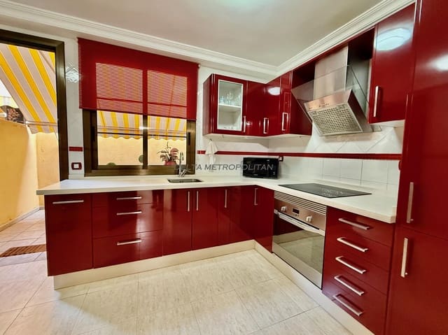 3 camera da letto Villa in vendita in Llano del Camello, San Miguel de Abona con piscina garage - 357.000 € (Rif: 9447416)