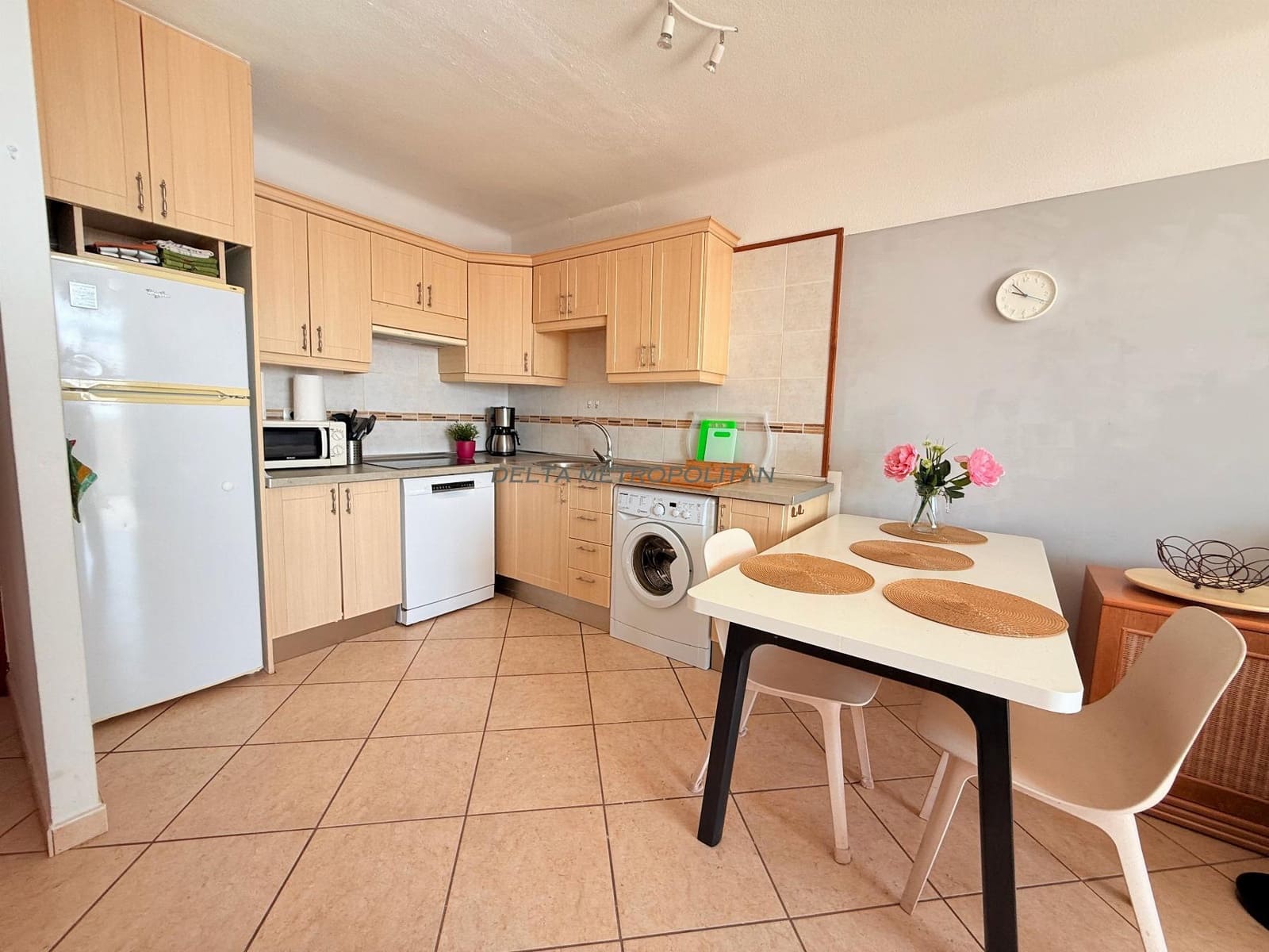 1 bedroom Apartment for sale in Golf del Sur with pool - € 245,000 (Ref: 9586772)