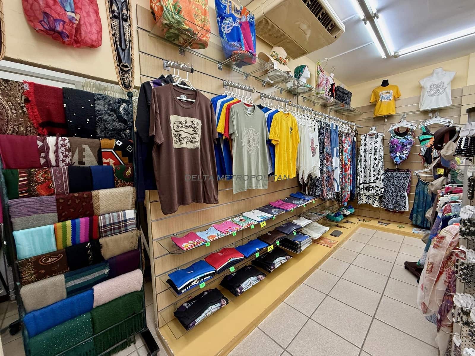 Local Comercial de 2 habitaciones en Golf del Sur en venta - 29.900 € (Ref: 9592182)