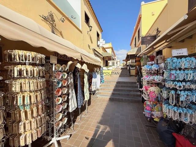 Local Comercial de 2 habitaciones en Golf del Sur, San Miguel de Abona en venta - 29.900 € (Ref: 9592182)