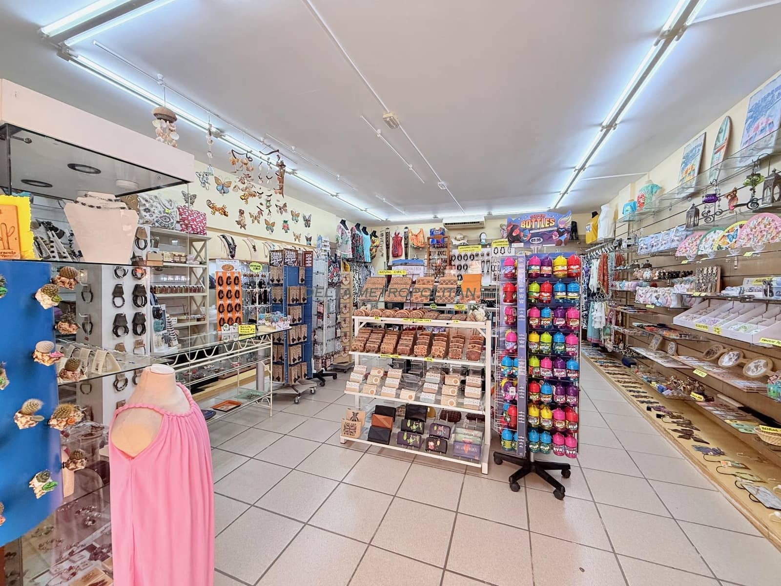 Local Comercial de 2 habitaciones en Golf del Sur en venta - 29.900 € (Ref: 9592182)