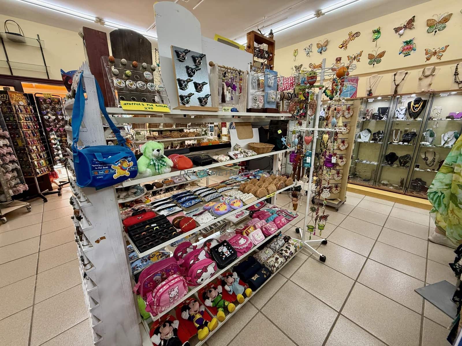 Local Comercial de 2 habitaciones en Golf del Sur en venta - 29.900 € (Ref: 9592182)