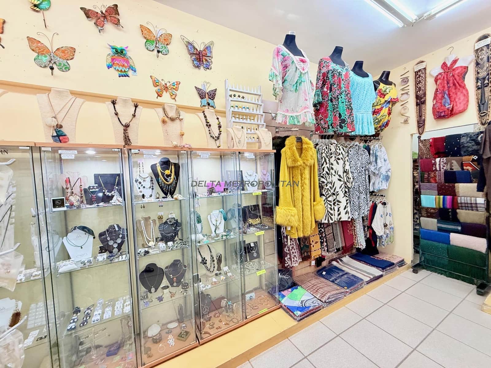 Local Comercial de 2 habitaciones en Golf del Sur en venta - 29.900 € (Ref: 9592182)