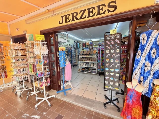 Local Comercial de 2 habitaciones en Golf del Sur, San Miguel de Abona en venta - 29.900 € (Ref: 9592182)