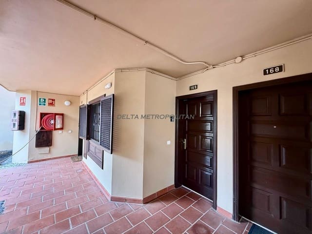 Apartamento de 1 habitación en San Miguel de Abona en venta con piscina - 239.000 € (Ref: 9616251)