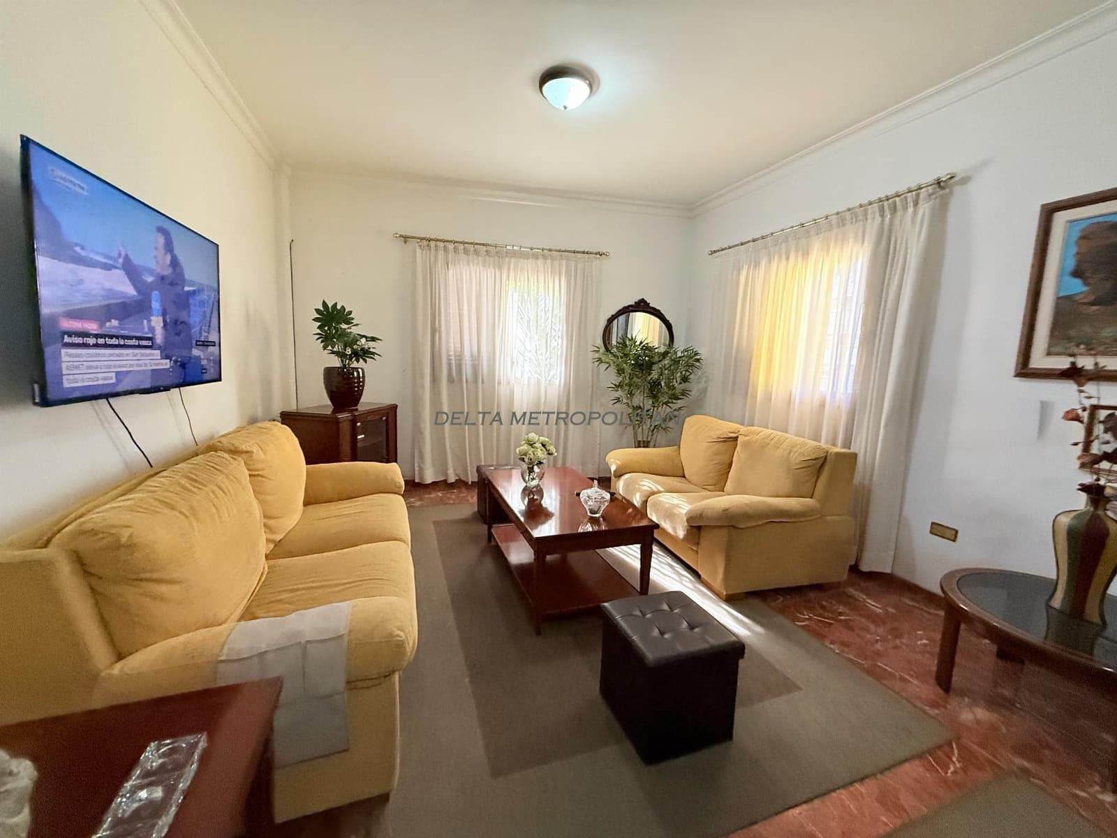 3 sypialnia Willa na sprzedaż w Guia de Isora z garażem - 399 000 € (Ref: 9616252)