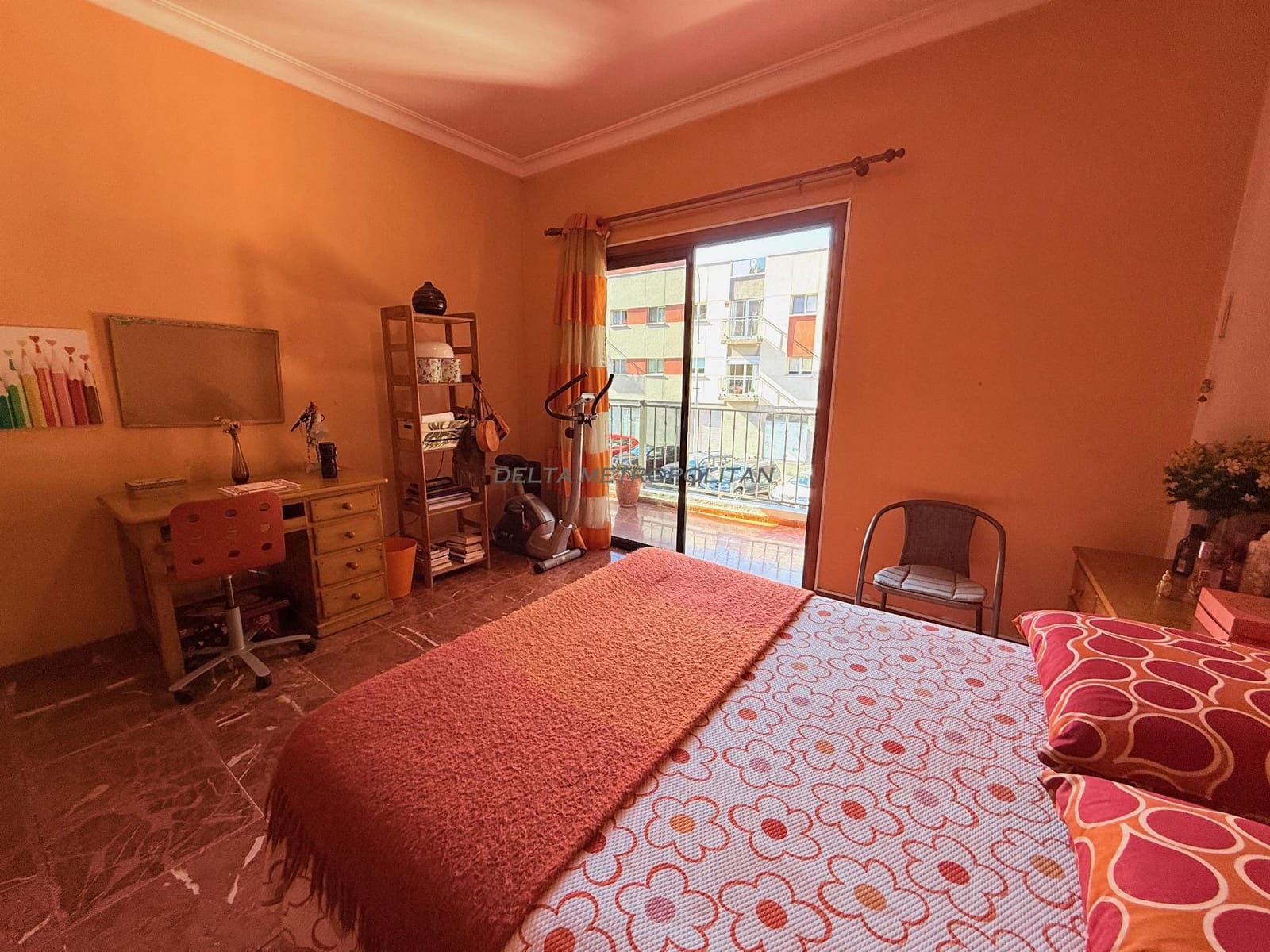 3 sypialnia Willa na sprzedaż w Guia de Isora z garażem - 399 000 € (Ref: 9616252)