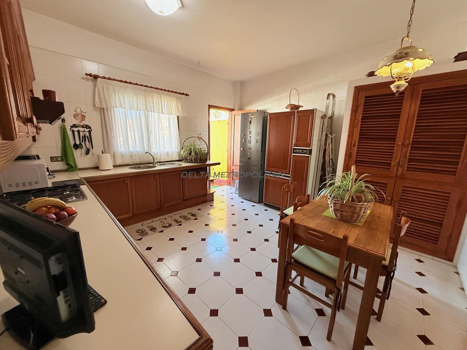 3 sypialnia Willa na sprzedaż w Guia de Isora z garażem - 399 000 € (Ref: 9616252)