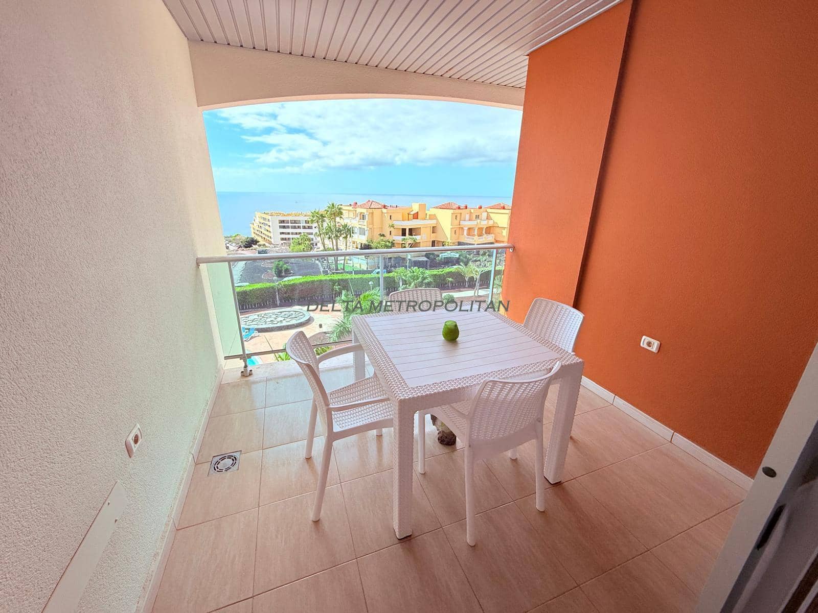 1 soverom Leilighet til salgs i Golf del Sur med svømmebasseng garasje - € 239 000 (Ref: 9646114)