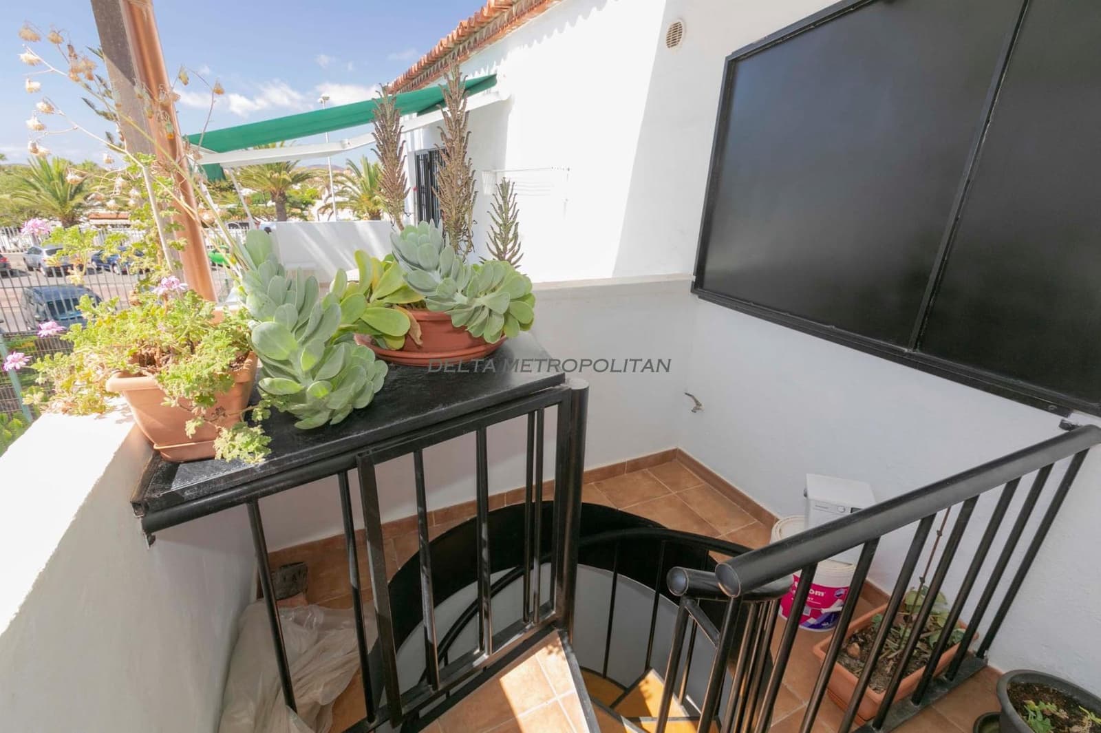 Adosado de 3 habitaciones en Costa del Silencio en venta con piscina - 299.000 € (Ref: 9674557)