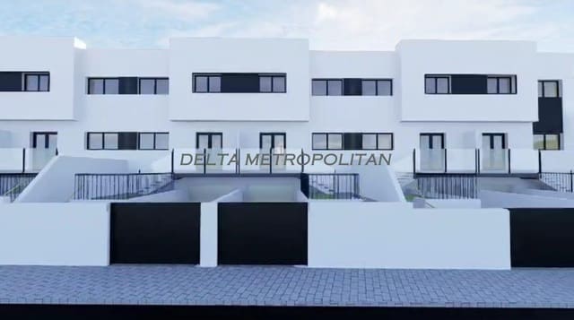 3 quarto Moradia Geminada para venda em Llano del Camello, San Miguel de Abona com piscina garagem - 500 000 € (Ref: 9757925)