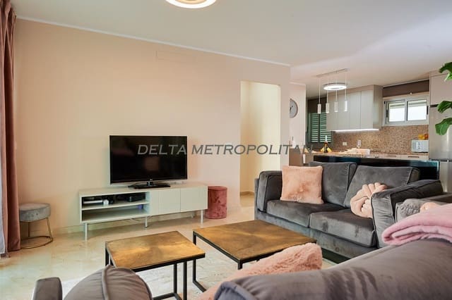 3 makuuhuone Huoneisto myytävänä paikassa Golf del Sur, San Miguel de Abona mukana uima-altaan - 470 000 € (Ref: 9819537)