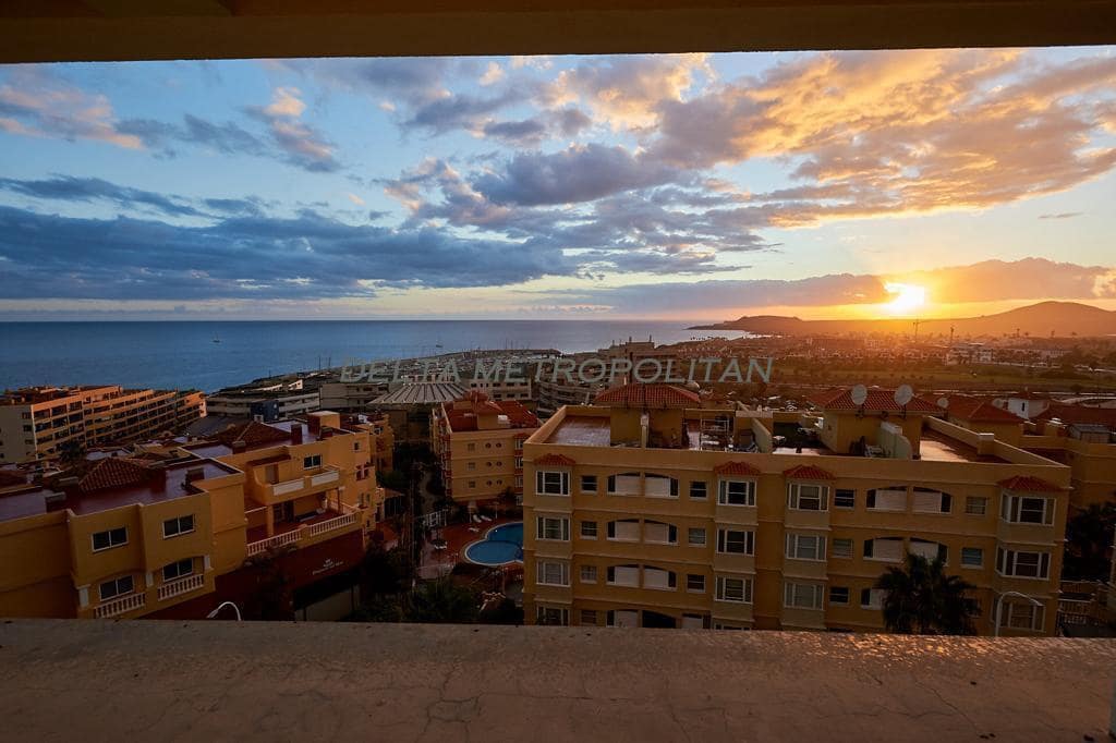 3 chambre Appartement à vendre à Golf del Sur avec piscine - 470 000 € (Ref: 9819537)