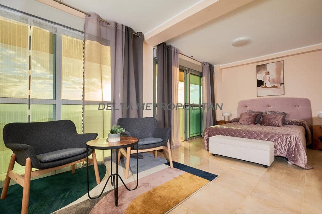 3 chambre Appartement à vendre à Golf del Sur avec piscine - 470 000 € (Ref: 9819537)