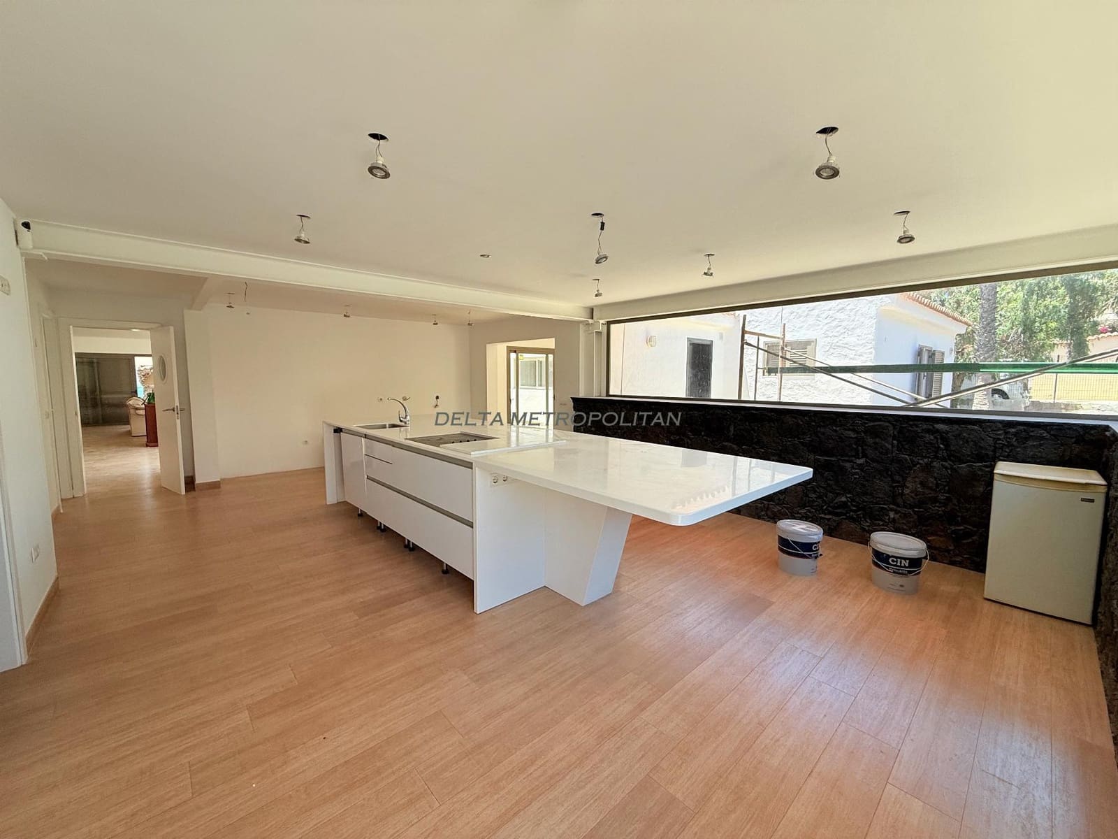 4 bedroom Villa for sale in Golf del Sur with garage - € 1,200,000 (Ref: 9827996)