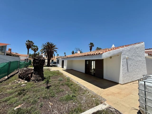 4 soveværelse Villa til salg i Golf del Sur, San Miguel de Abona med garage - € 1.200.000 (Ref: 9827996)