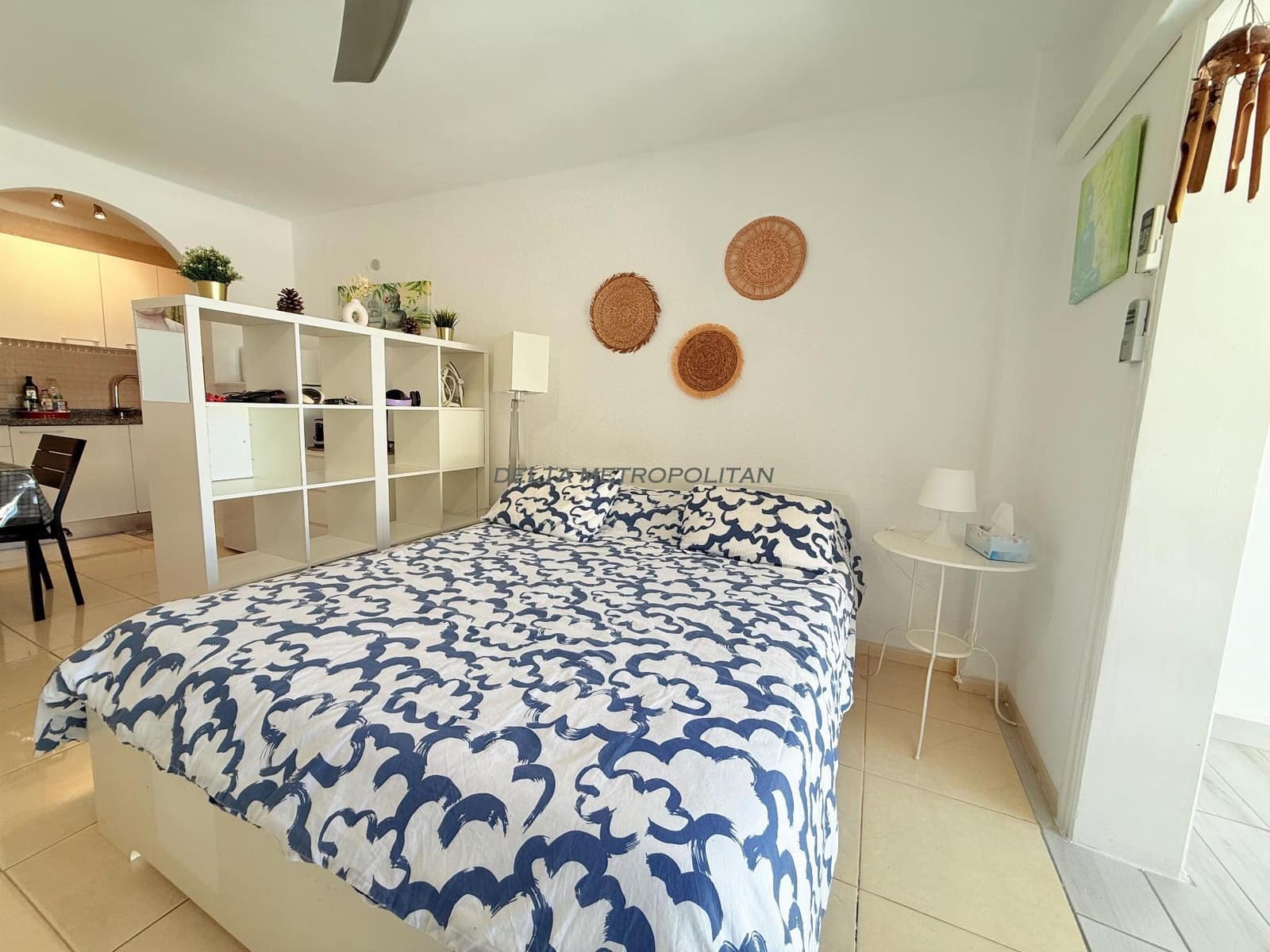 Studio for sale in Playa de las Americas with pool - € 264,999 (Ref: 9838621)