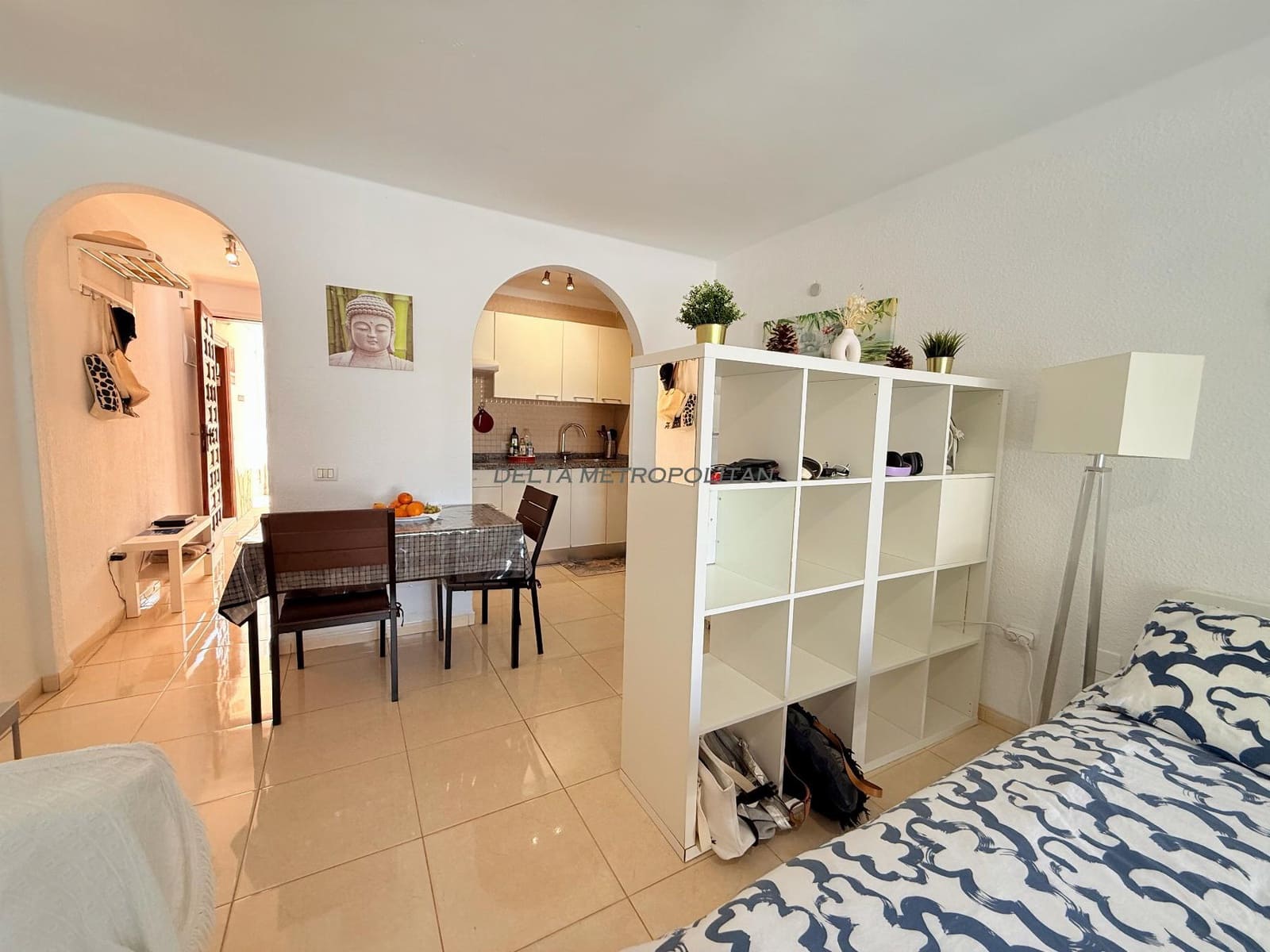 Studio for sale in Playa de las Americas with pool - € 264,999 (Ref: 9838621)