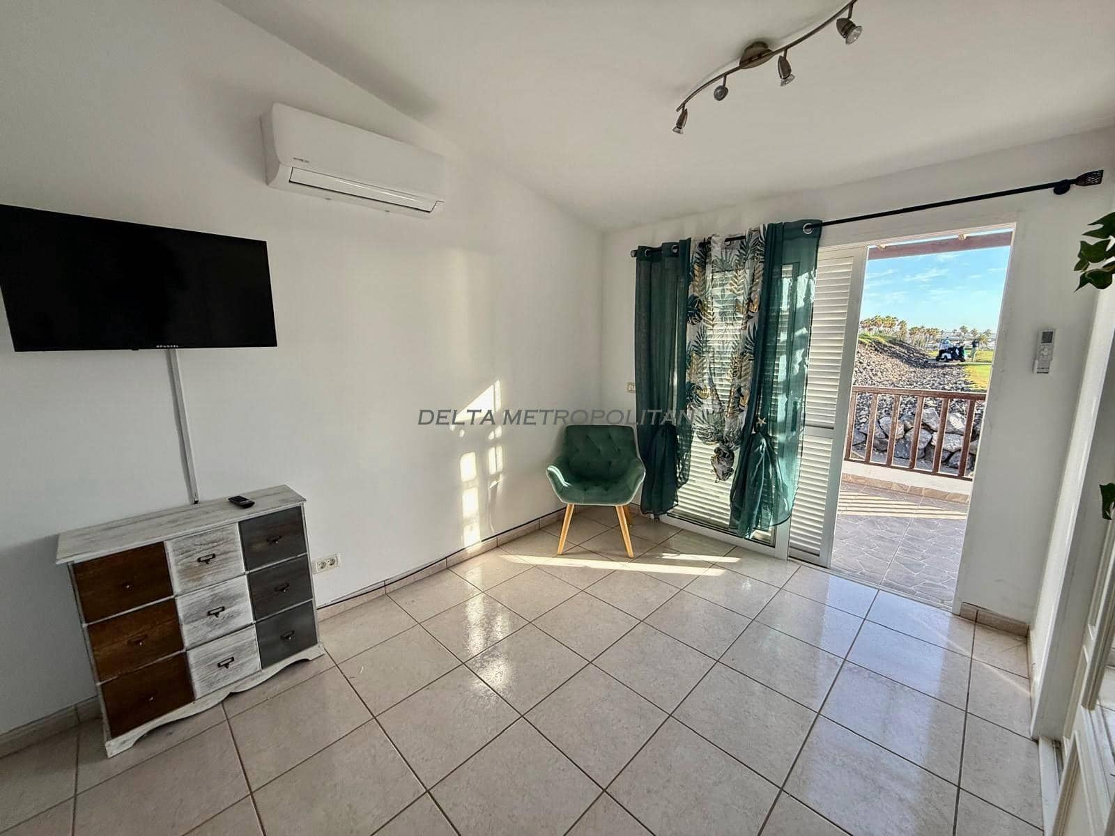 2 bedroom Apartment for sale in Golf del Sur with pool - € 350,000 (Ref: 9844537)