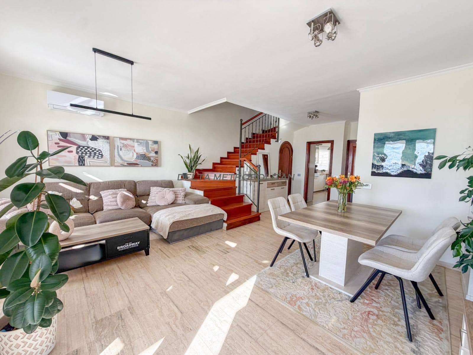 4 chambre Maison de Ville à vendre à Chayofa avec garage - 660 000 € (Ref: 9848276)