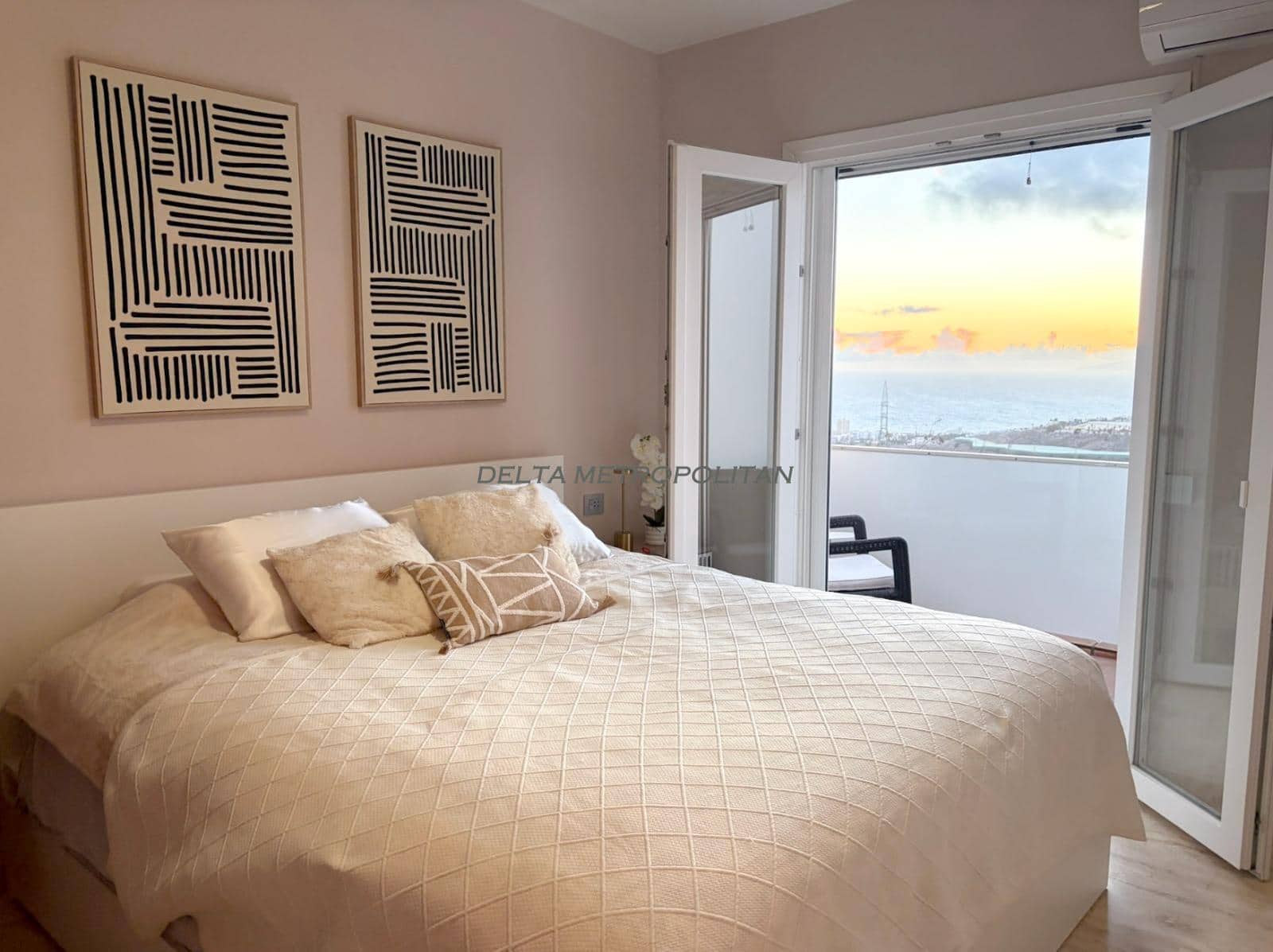 4 chambre Maison de Ville à vendre à Chayofa avec garage - 660 000 € (Ref: 9848276)