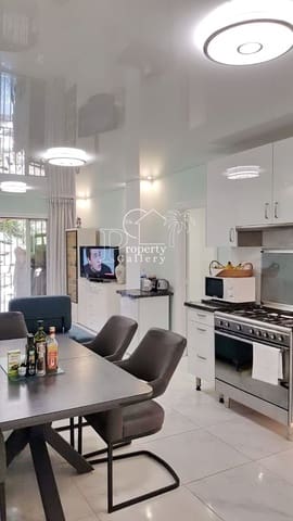 2 soverom Leilighet til salgs i Torviscas, Adeje med svømmebasseng garasje - € 445 000 (Ref: 10074867)