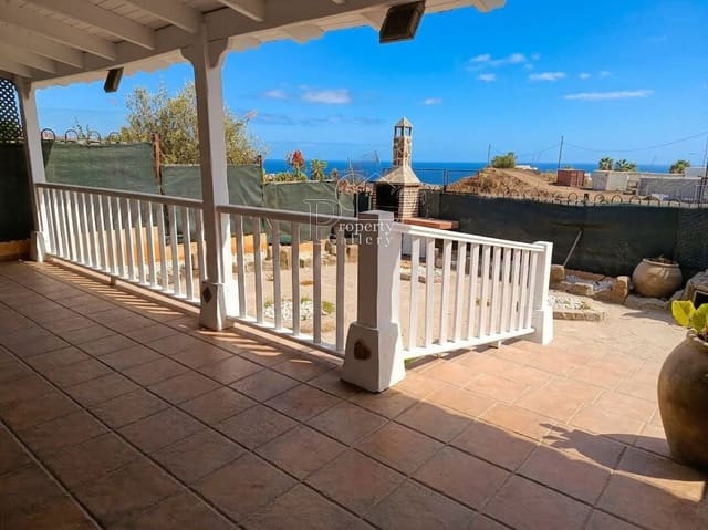 2 quarto Apartamento para venda em Los Cristianos, Arona com piscina garagem - 540 000 € (Ref: 10094149)