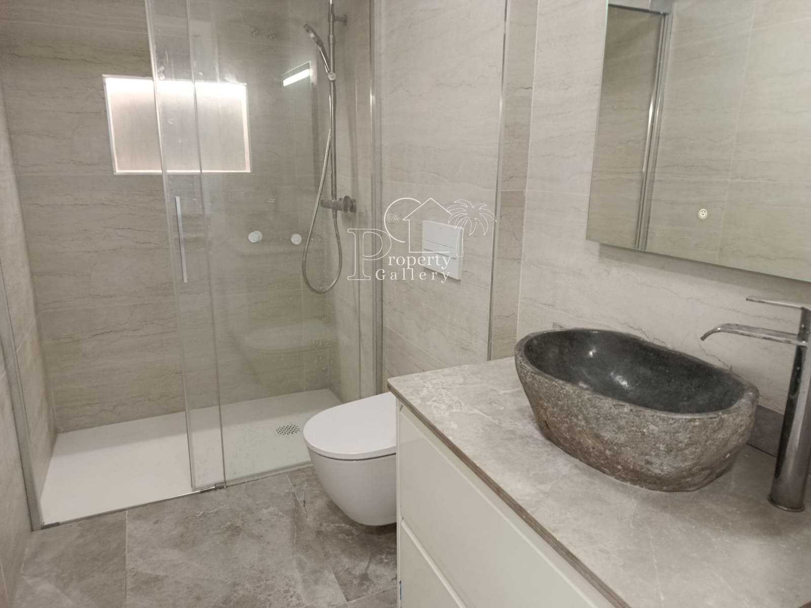 2 quarto Apartamento para venda em Los Cristianos com piscina garagem - 540 000 € (Ref: 10094149)
