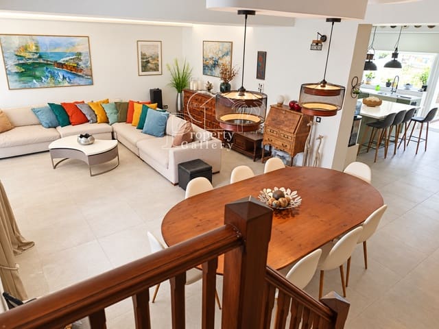 6 soveværelse Finca/Landehus til salg i Arona - € 849.000 (Ref: 10157174)