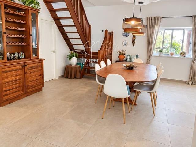6 soveværelse Finca/Landehus til salg i Arona - € 849.000 (Ref: 10157174)