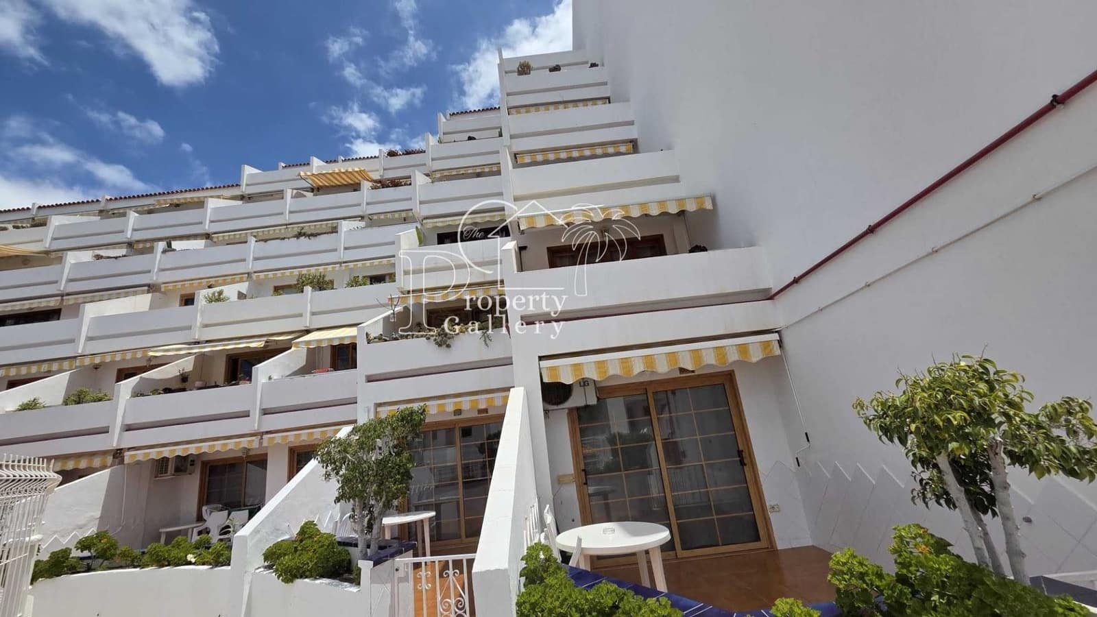 1 soverom Leilighet til salgs i Costa Adeje med svømmebasseng - € 245 000 (Ref: 10158943)